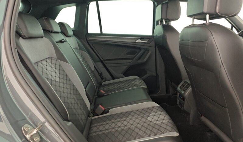 VOLKSWAGEN – Tiguan 2.0 TDI 150 CV SCR DSG R-Line pieno
